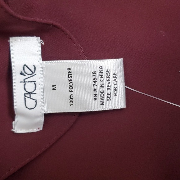 NWT Chic Cache burgundy blouse with peek a boo cutout in back. - Picture 8 of 10